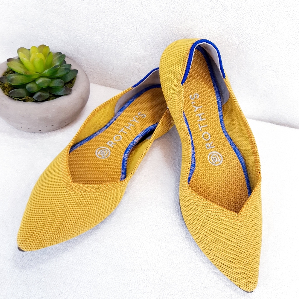 ROTHY'S POINTED TOE FLAT SHOES